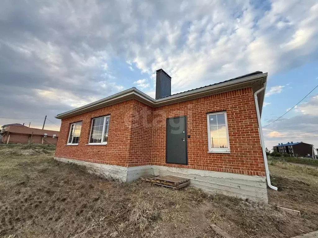 Дом в Ростовская область, Аксайский район, Большелогское с/пос, пос. ... - Фото 1