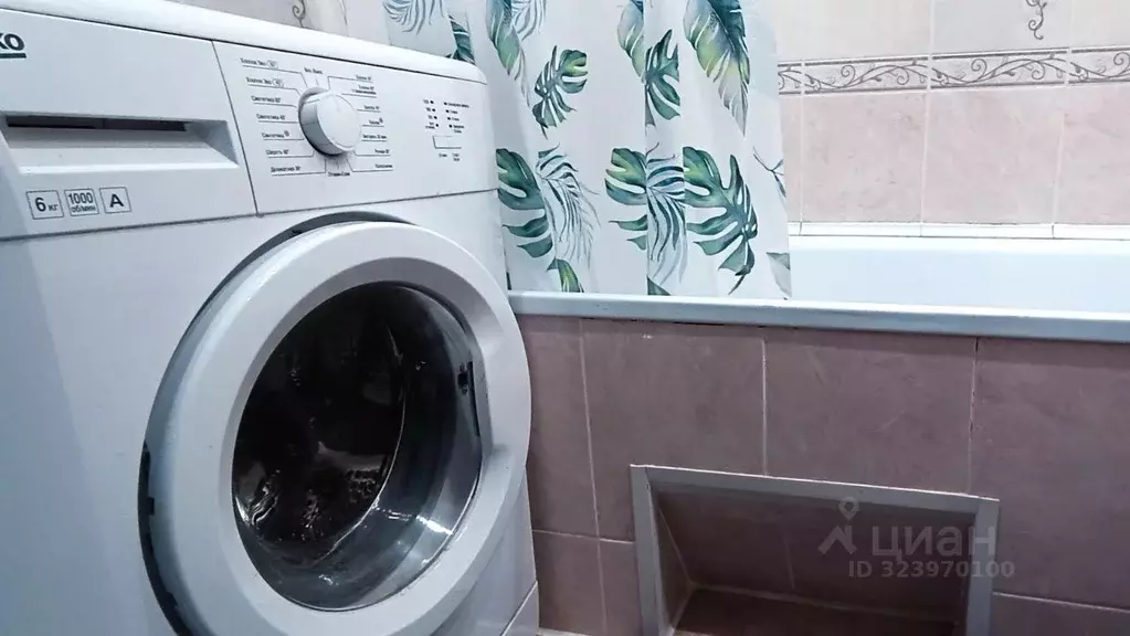 2-к кв. Белгородская область, Старый Оскол Весенний мкр, 18 (53.0 м) - Фото 2