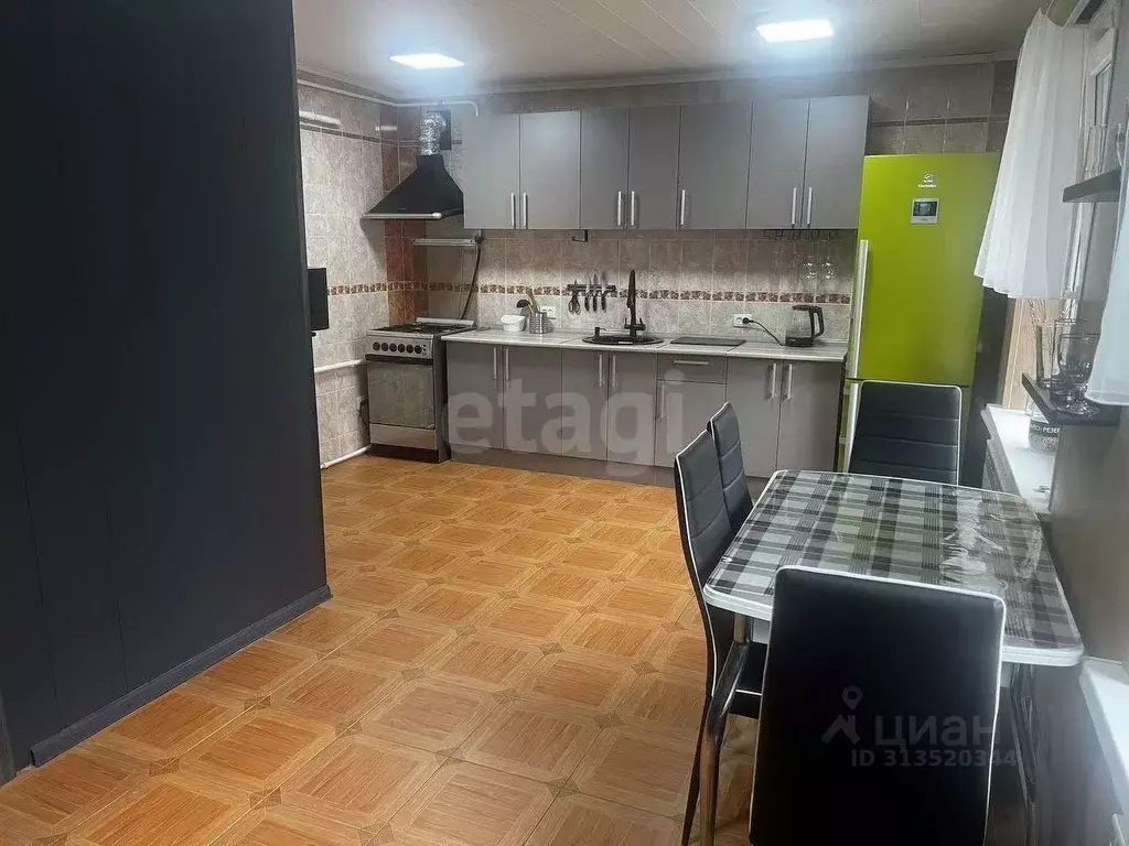 Дом в Ростовская область, Ростов-на-Дону Веселый пер. (70 м) - Фото 0