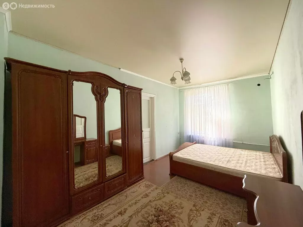 4-комнатная квартира: Нальчик, проспект Ленина, 42 (95 м) - Фото 1