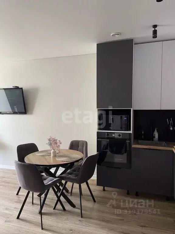 3-к кв. Коми, Сыктывкар ул. Карла Маркса, 131 (65.0 м) - Фото 1