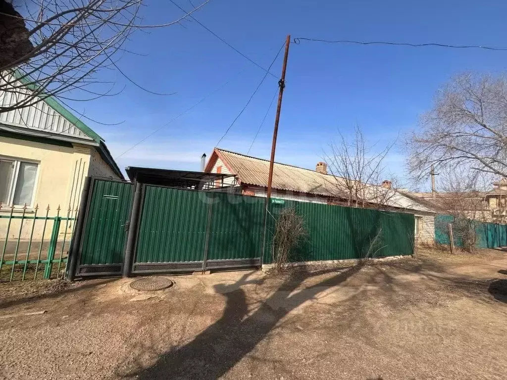 2-к кв. Калмыкия, Элиста ул. Чкалова, 51 (31.2 м) - Фото 1