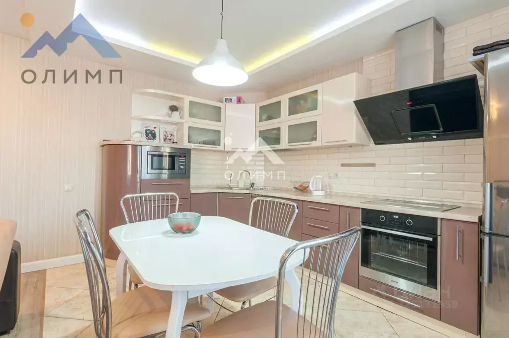 3-к кв. Вологодская область, Вологда ул. Возрождения, 82А (69.7 м) - Фото 0