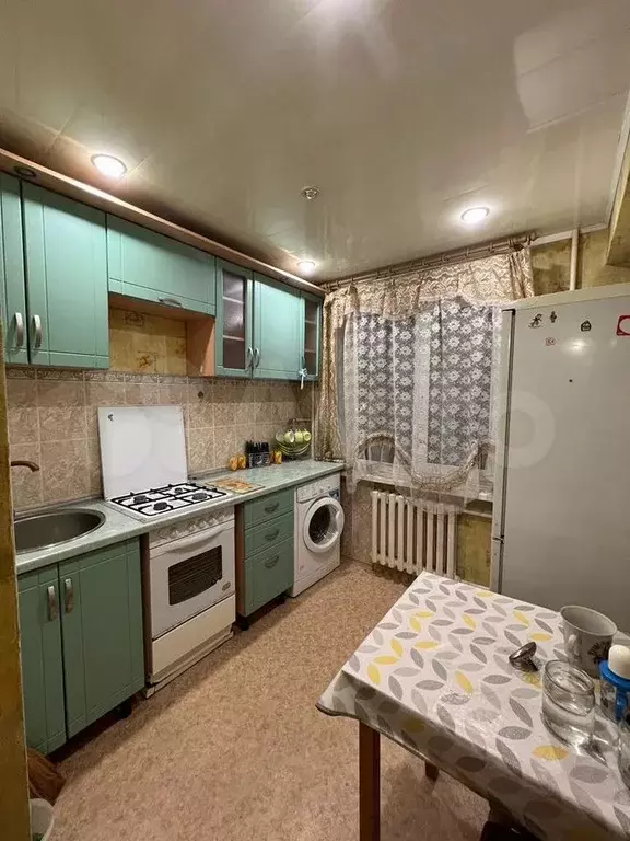 1-к. квартира, 32 м, 2/5 эт. - Фото 0