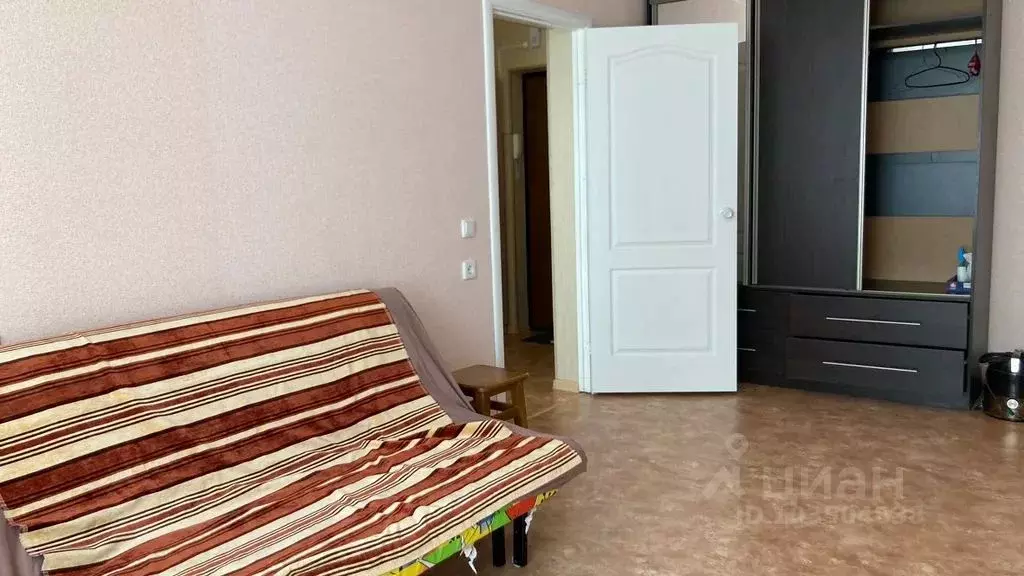 1-к кв. Краснодарский край, Новороссийск Суворовская ул., 77 (38.0 м) - Фото 0