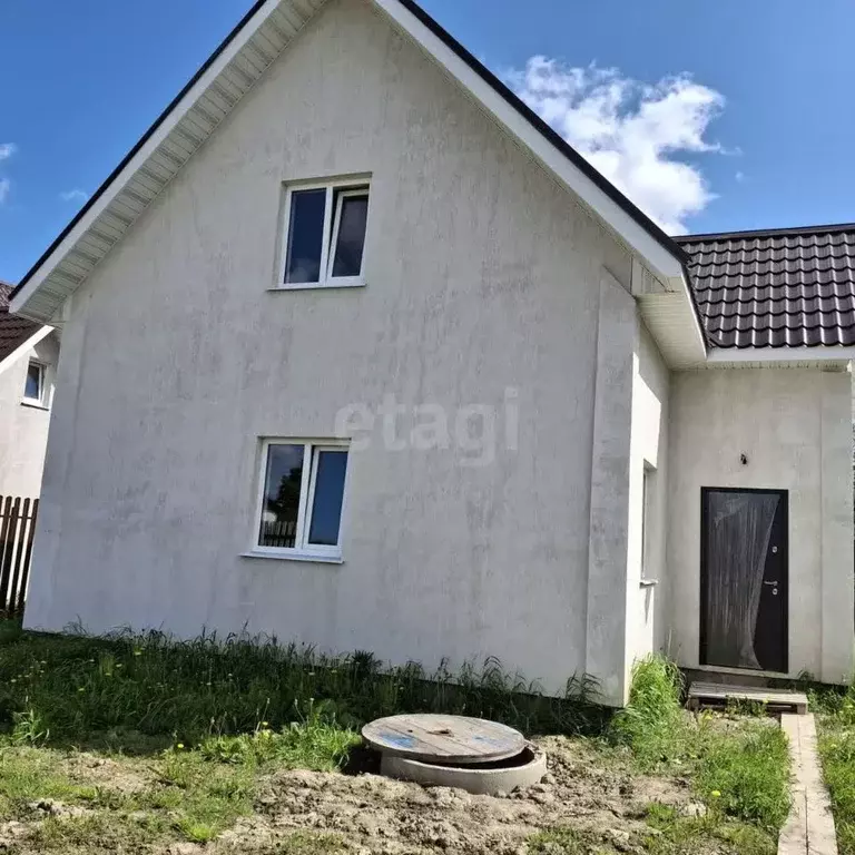 Дом в Ленинградская область, Ломоносовский район, д. Гостилицы ул. ... - Фото 1