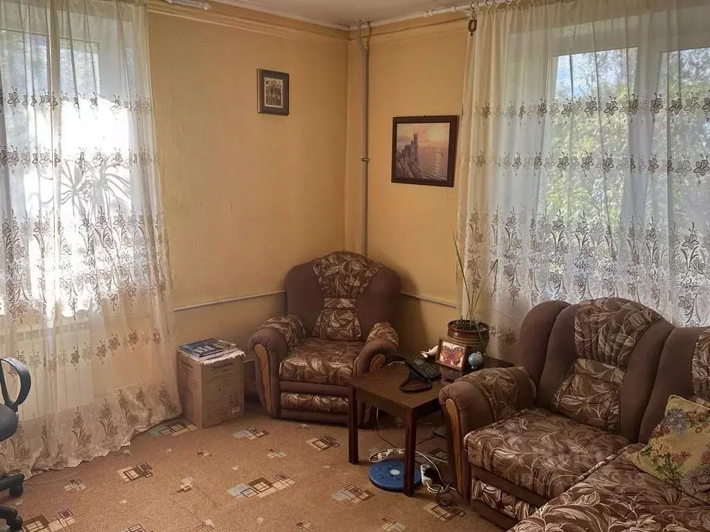 3-к кв. Волгоградская область, Волгоград Петроградская ул., 2 (77.5 м) - Фото 2