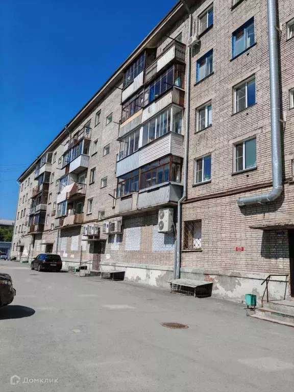 Продаётся 4-к квартира, 62 м - Фото 1