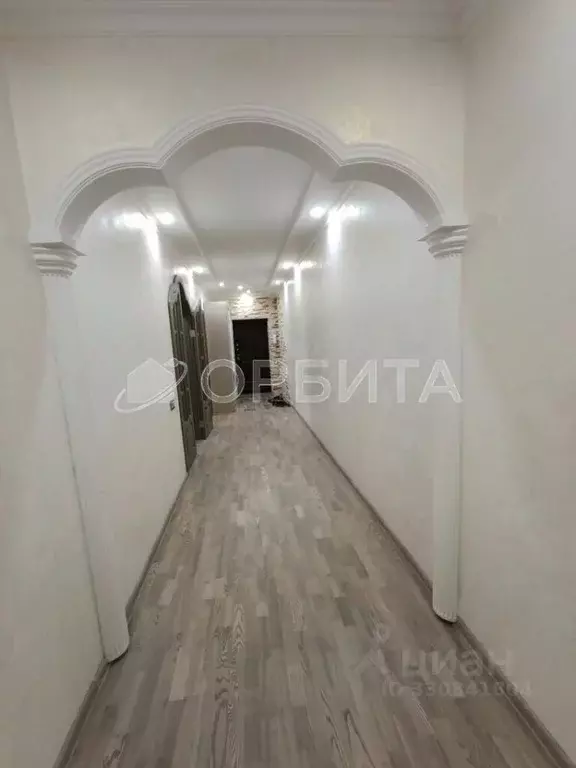 3-к кв. Тюменская область, Тюмень ул. Московский Тракт, 143к5 (90.0 м) - Фото 1