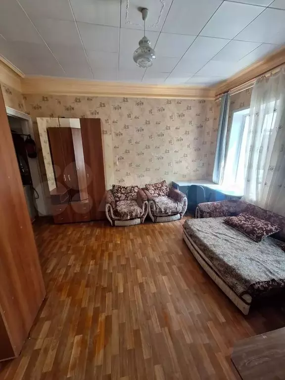 3-к. квартира, 60 м, 2/2 эт. - Фото 1