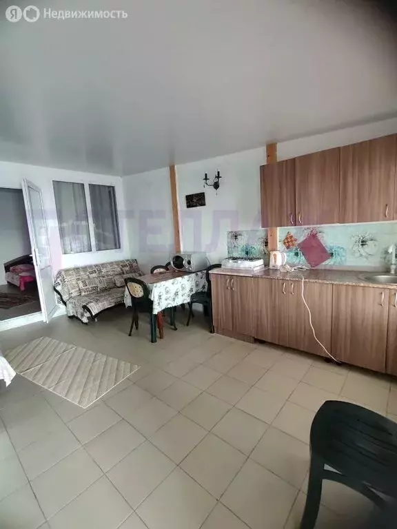 Дом в Керчь, улица Шмидта (150 м) - Фото 1