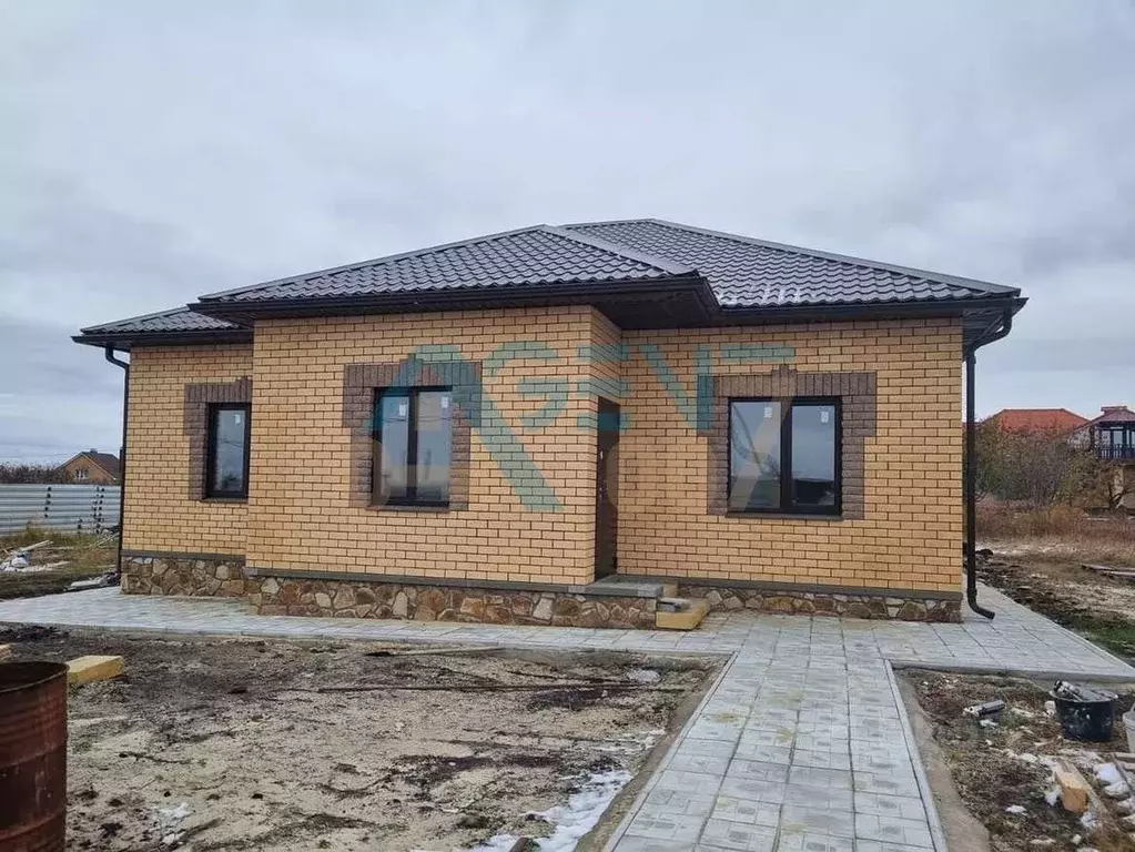 Дом в Белгородская область, Белгородский район, Тавровское с/пос, с. ... - Фото 1