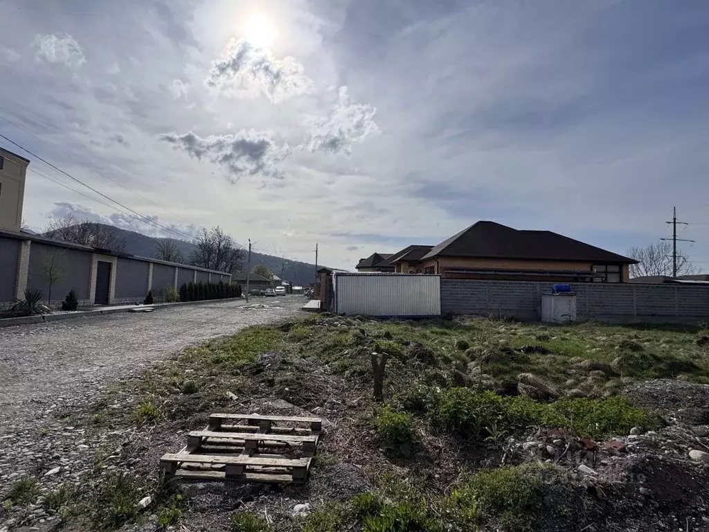 Участок в Северная Осетия, Владикавказ Надежда СНТ, ул. Строителей ... - Фото 1