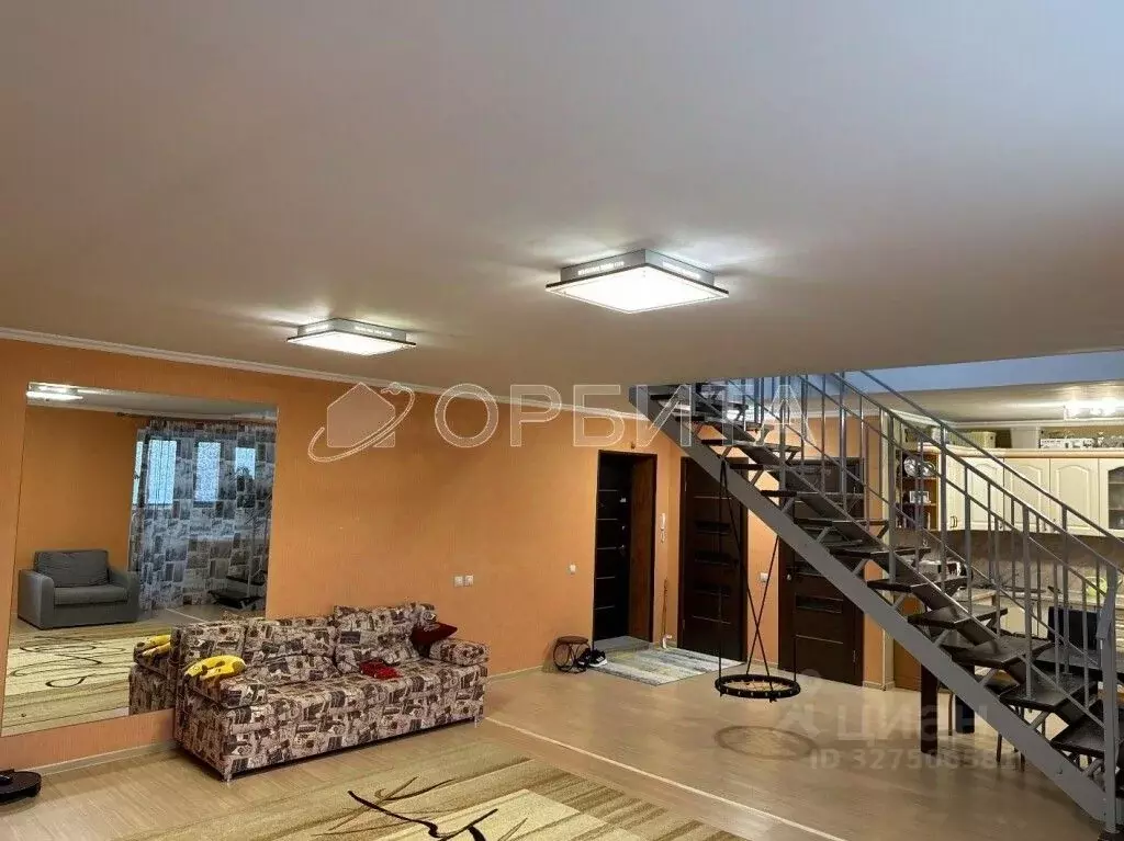 2-к кв. Тюменская область, Тюмень ул. Самарцева, 30 (105.4 м) - Фото 1