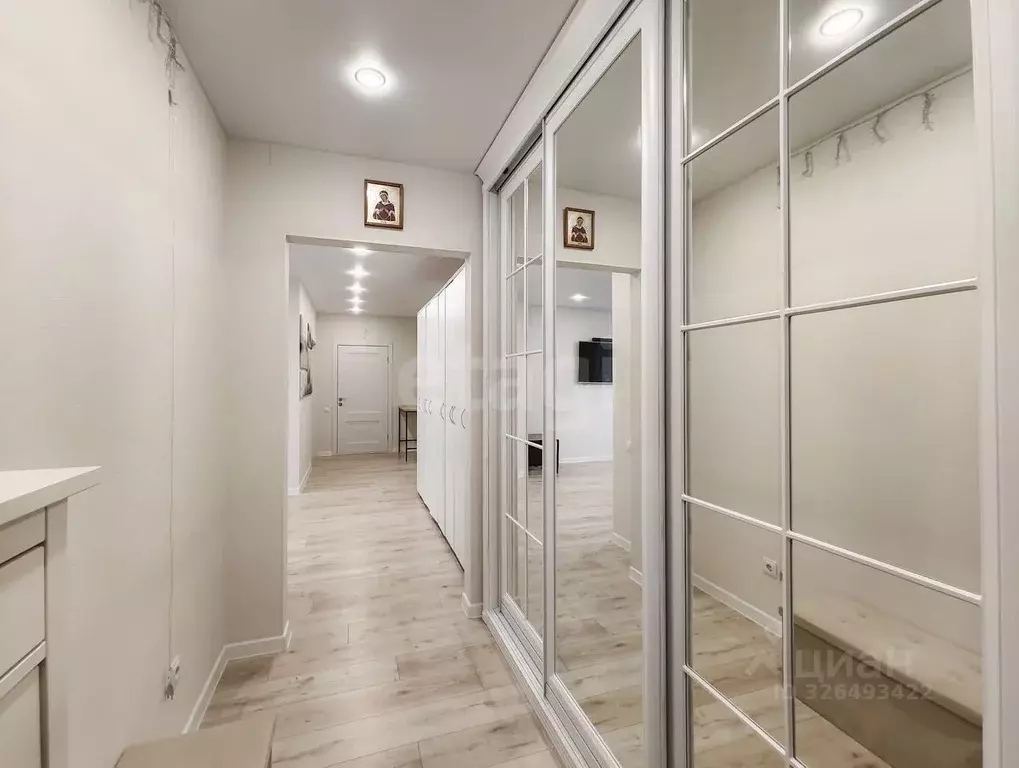 3-к кв. Тюменская область, Тюмень ул. Тимофея Кармацкого, 5к1 (116.2 ... - Фото 1