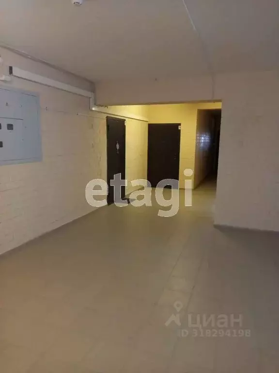 3-к кв. Коми, Ухта наб. Газовиков, 5 (103.1 м) - Фото 1