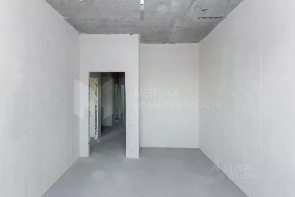 3-к кв. Тюменская область, Тюмень ул. Тимофея Кармацкого, 3 (80.0 м) - Фото 0
