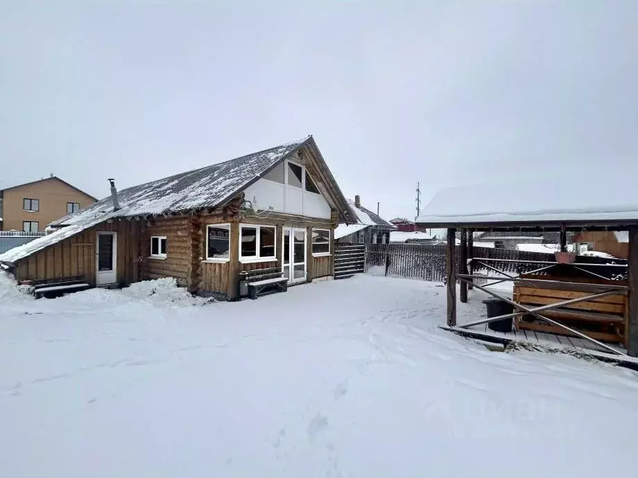 Дом в Пермский край, Усолье Усольский район, ул. Ивачева, 99 (152 м) - Фото 2