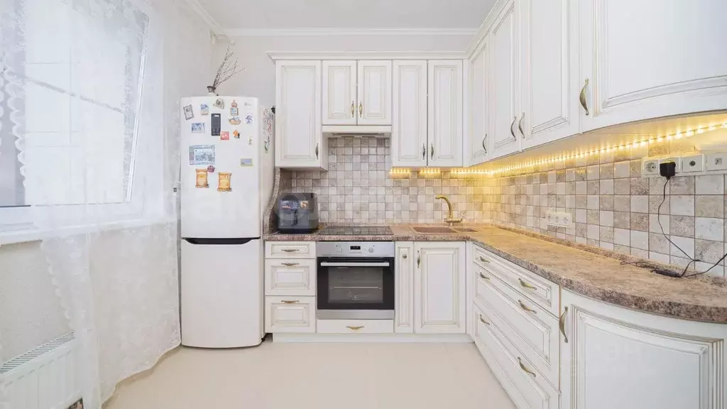 2-к кв. Московская область, Наро-Фоминск ул. Ефремова, 9В (67.64 м) - Фото 2