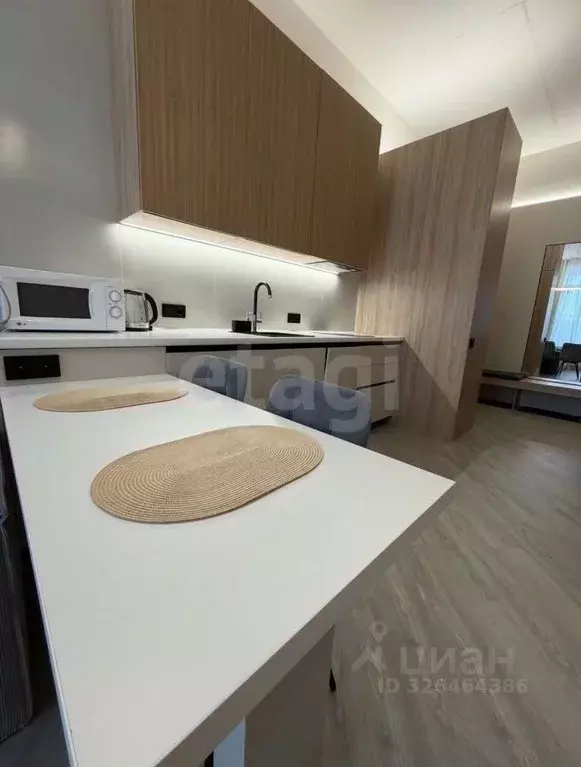 1-к кв. Тюменская область, Тюмень ул. Федюнинского, 30к9 (45.0 м) - Фото 1