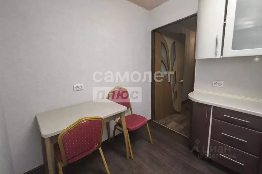 3-к кв. Калужская область, Балабаново г. Боровский муниципальный ... - Фото 2