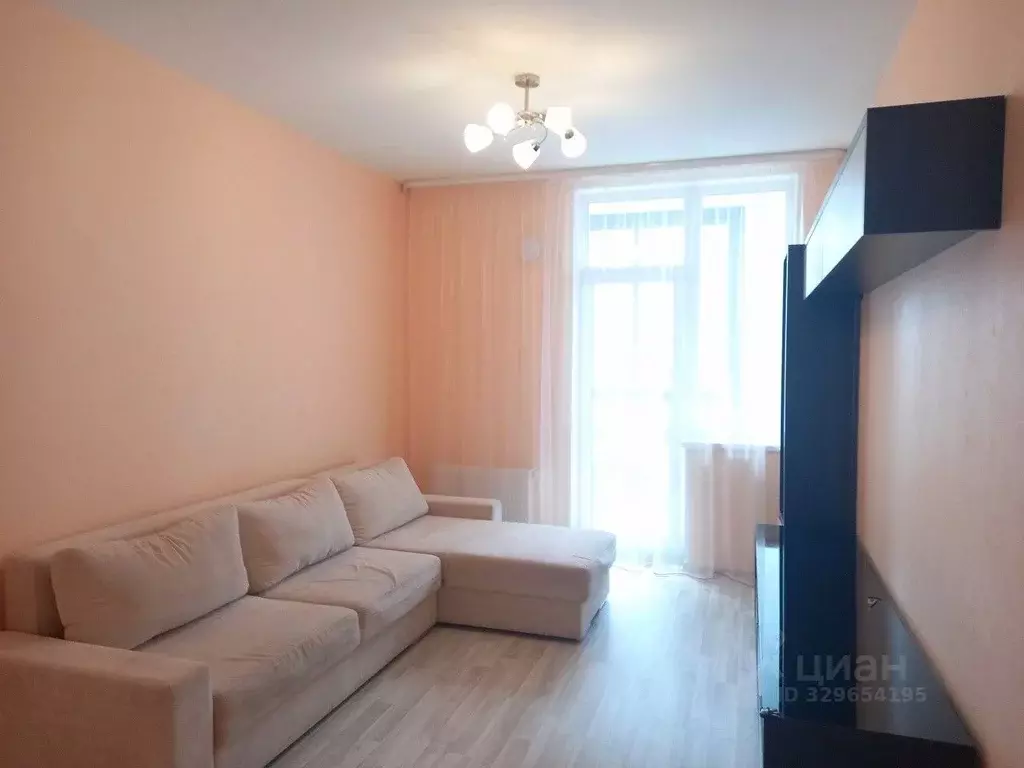 1-к кв. Свердловская область, Екатеринбург ул. Раевского, 22 (46.0 м) - Фото 1
