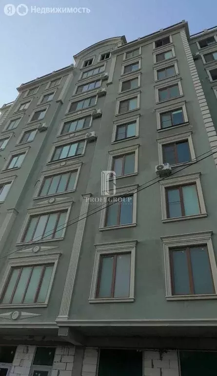 3-комнатная квартира: Махачкала, улица Магомета Гаджиева, 216А (125 м) - Фото 1