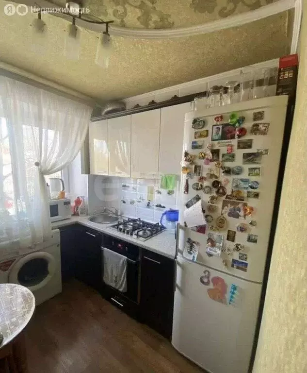 3-комнатная квартира: Саранск, проспект 50 лет Октября, 18 (54 м) - Фото 2