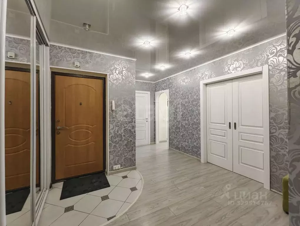 3-к кв. Тюменская область, Тюмень ул. Ю.-Р.Г. Эрвье, 16к1 (78.7 м) - Фото 1
