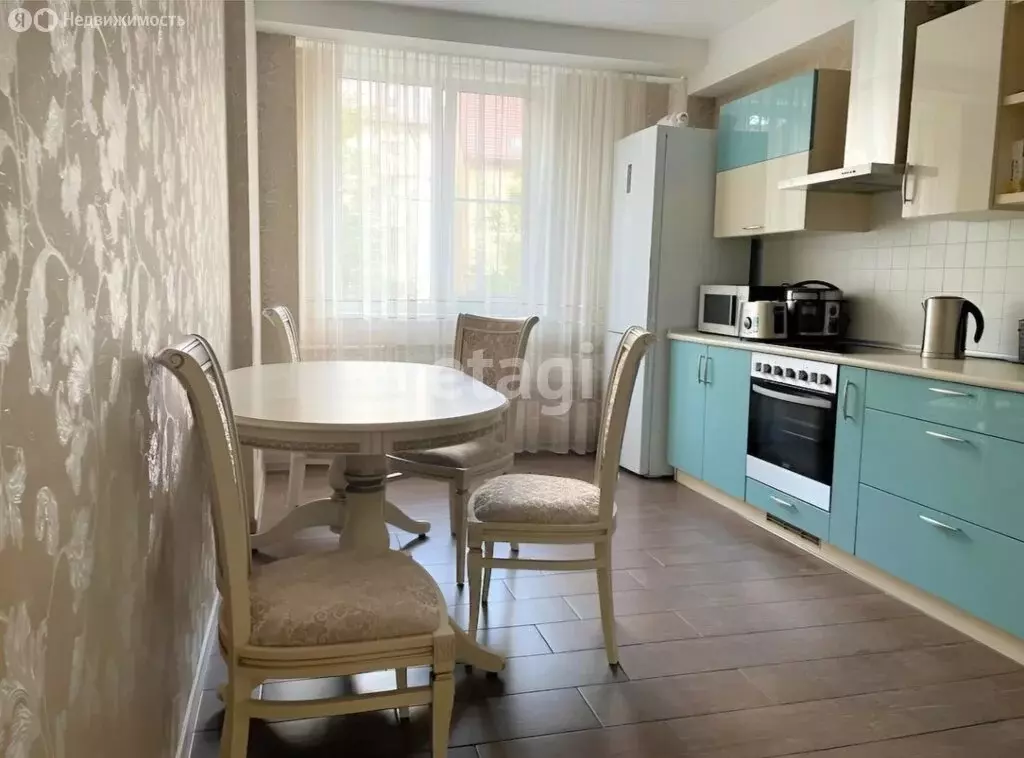 2-комнатная квартира: Новосибирск, улица Кирова, 27/3 (80 м) - Фото 1