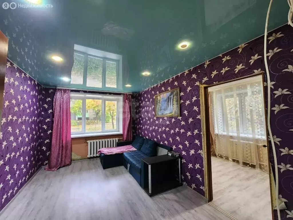 3-комнатная квартира: Ковров, улица Калинина, 8 (50 м) - Фото 1