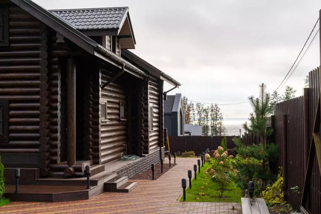 Дом в Ленинградская область, Выборгский район, Полянское с/пос, пос. ... - Фото 1