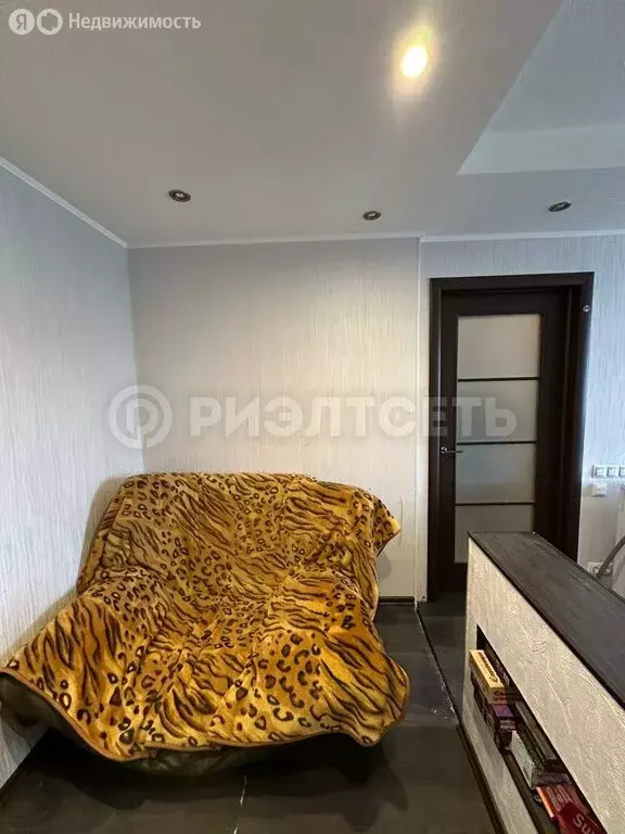 2-комнатная квартира: Мурманск, улица Зои Космодемьянской, 25 (43 м) - Фото 0