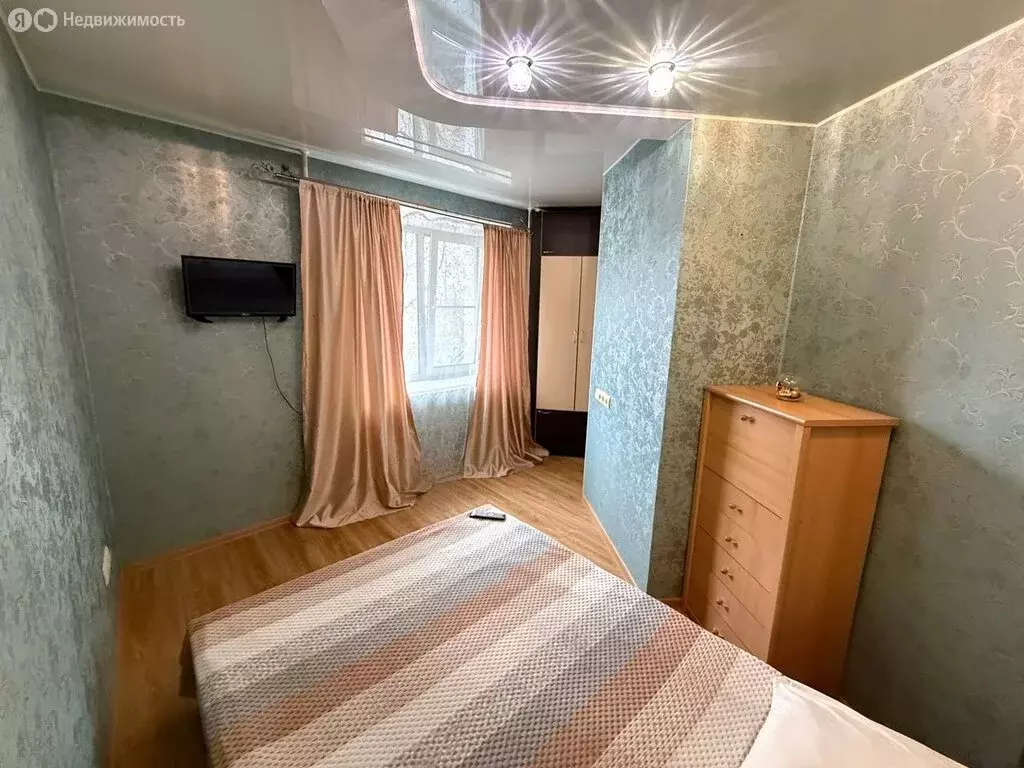 2-комнатная квартира: Челябинск, улица Овчинникова, 7Б (28 м) - Фото 1