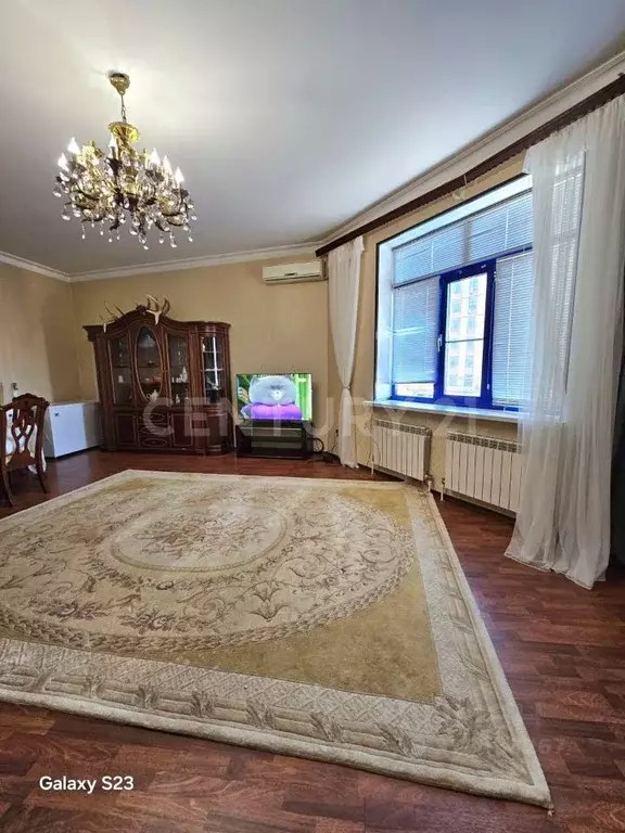 3-к кв. Дагестан, Махачкала ул. Чеэрова, 63Б (168.0 м) - Фото 1
