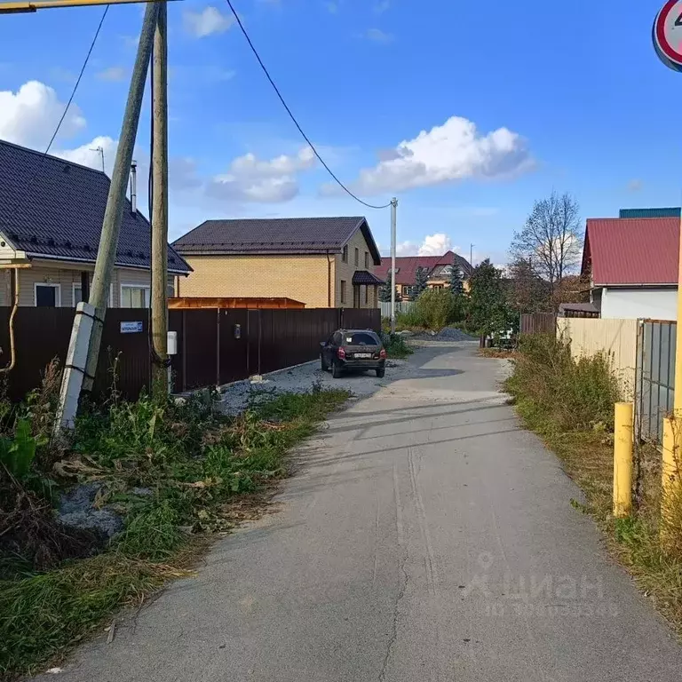 Участок в Свердловская область, Верхняя Пышма городской округ, с. ... - Фото 1