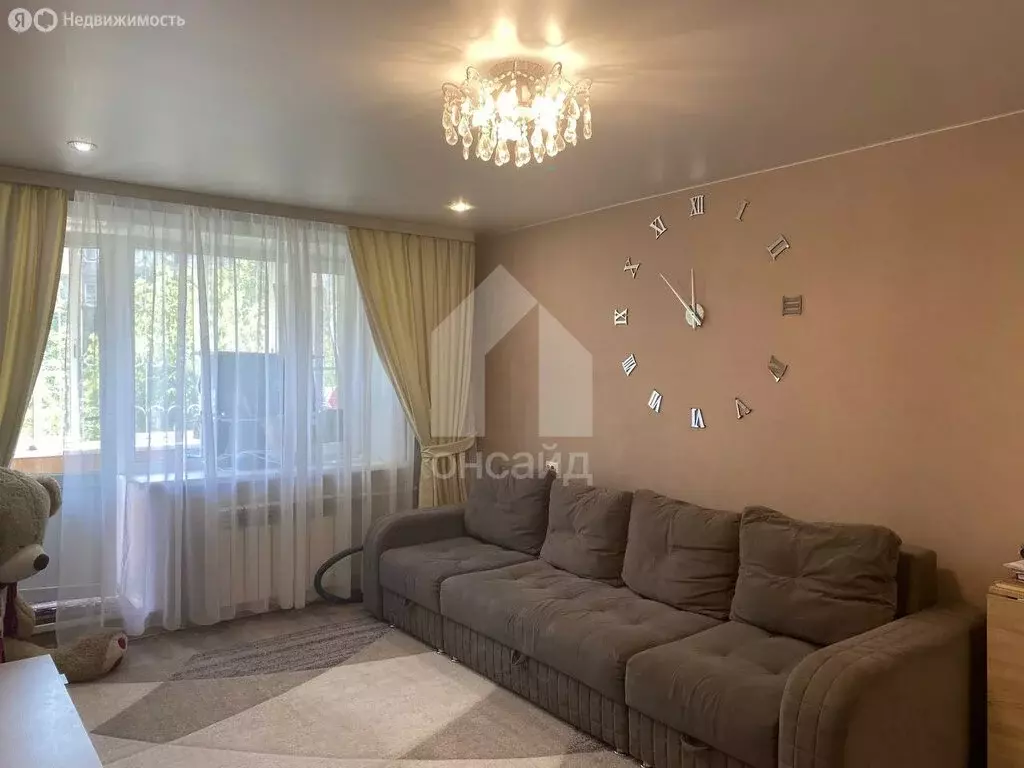 2-комнатная квартира: Улан-Удэ, Тобольская улица, 73 (49.8 м) - Фото 1