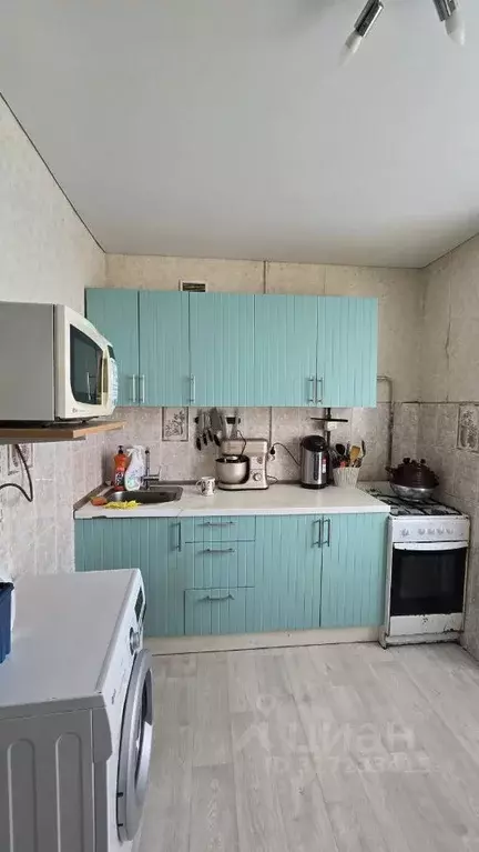 2-к кв. Омская область, Омск Загородный мкр, 11 (42.3 м) - Фото 0