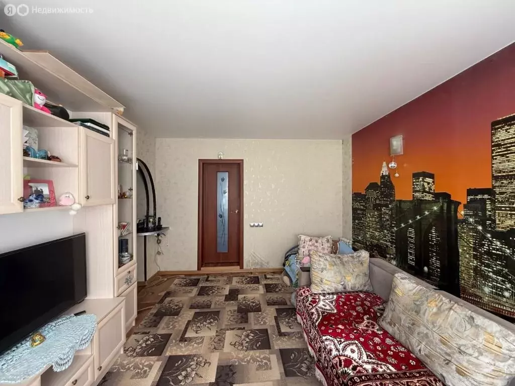 3-комнатная квартира: Серково, проспект Ленина, 10 (51.5 м) - Фото 1