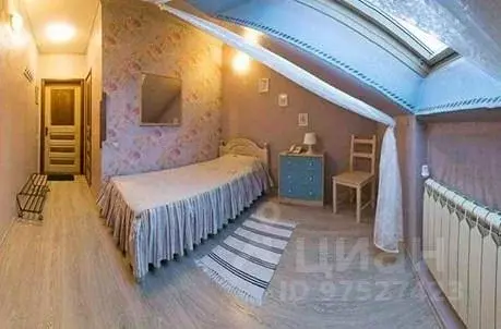 Комната Псковская область, Печорский муниципальный округ, д. Изборск . - Фото 1