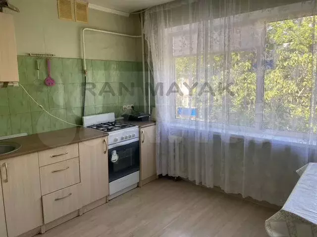 1-к. квартира, 36 м, 4/5 эт. - Фото 0