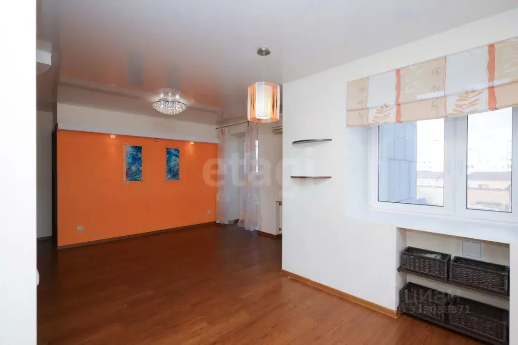 3-к кв. Тюменская область, Тюмень ул. Ленина, 57 (72.6 м) - Фото 1