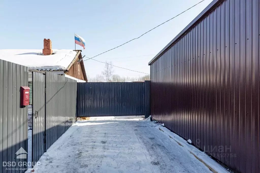 Дом в Хабаровский край, Хабаровский район, Тополевское с/пос, с. ... - Фото 1