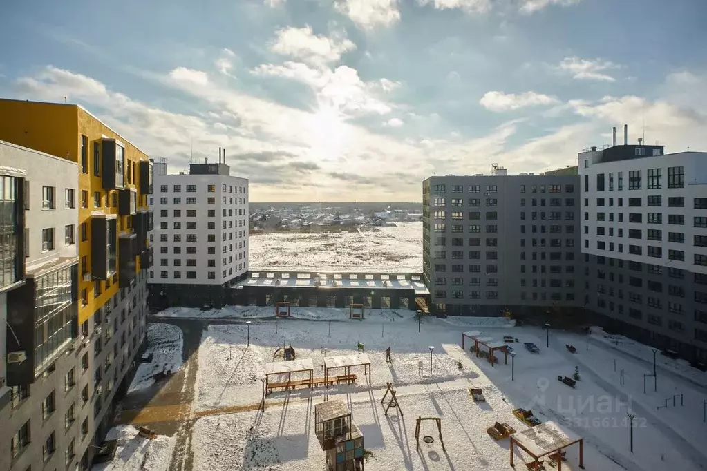 Студия Тюменская область, Тюмень Рощино мкр, ул. Александра ... - Фото 1
