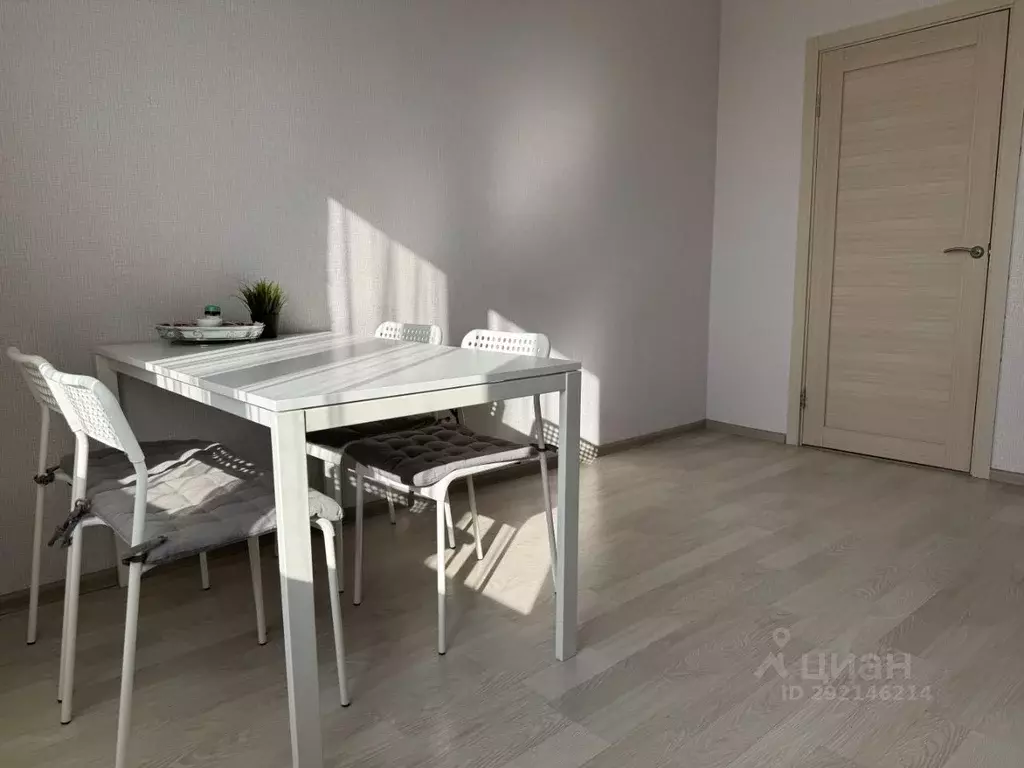 2-к кв. Орловская область, Орел ул. Генерала Родина, 68 (64.0 м) - Фото 2