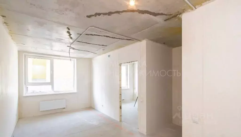 1-к кв. Тюменская область, Тюмень Харьковская ул., 72Б (38.1 м) - Фото 2