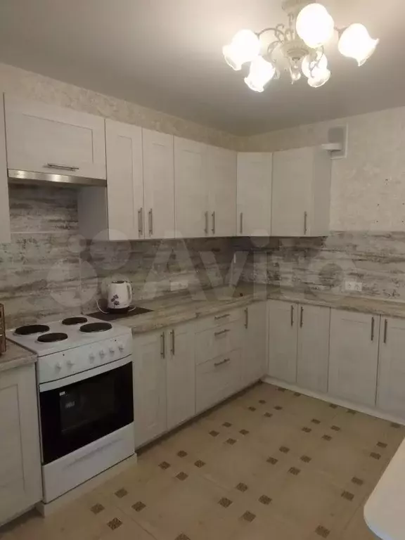 1-к. квартира, 40 м, 7/18 эт. - Фото 1
