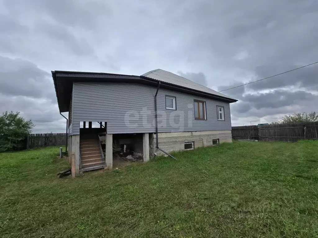 Дом в Хакасия, Усть-Абаканский район, с. Зеленое ул. Энтузиастов, 22 ... - Фото 2