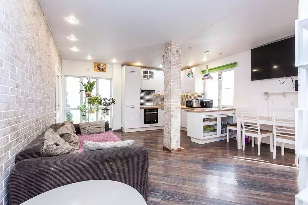 Дом в Краснодарский край, Краснодар ул. Имени Атамана Н.И. Евдокимова, ... - Фото 2