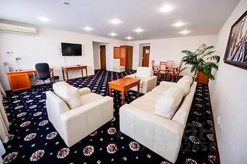 Комната Чувашия, Чебоксары Цивильская ул., 11 (72.0 м) - Фото 1